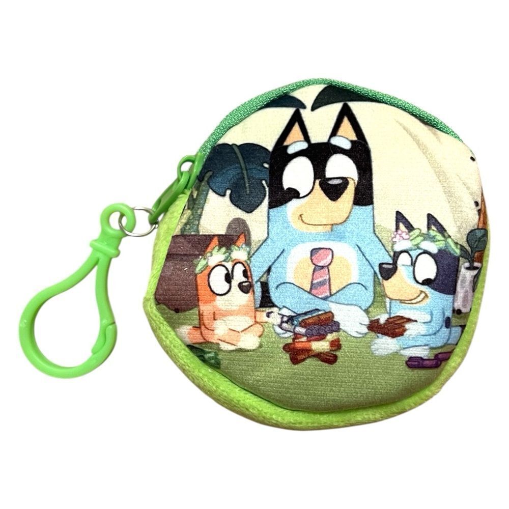 Bluey Making S’More Green Velvet Coin Purse Keychain